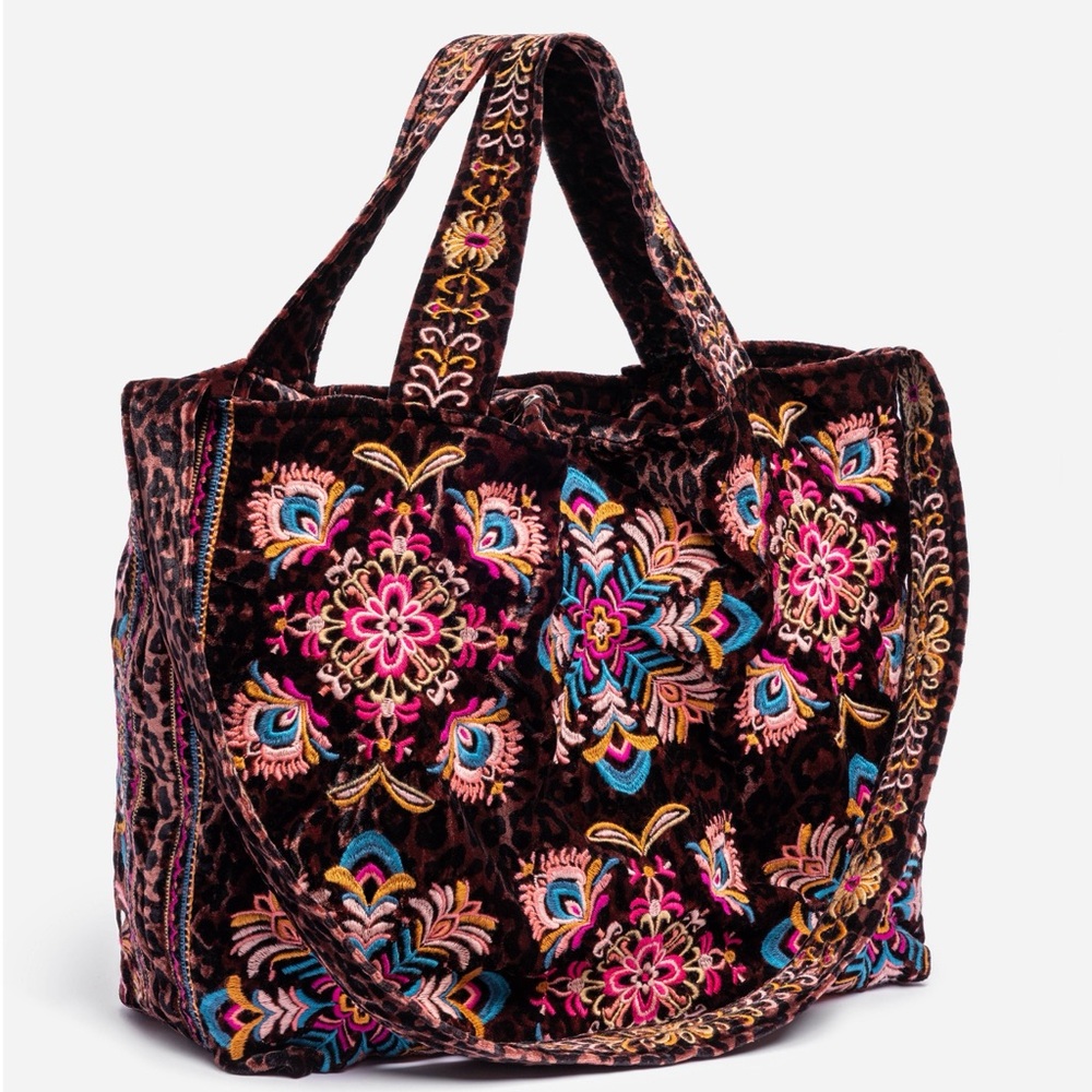JOHNNY WAS VELVET TOTE BAG - Picture 3 of 7
